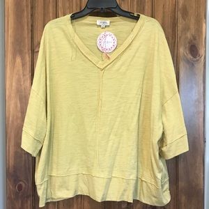 Nwt UMGEE mustard top!